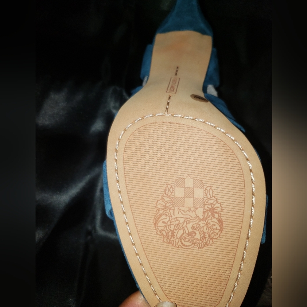 NWT Vince Camuto VC- Kalintie Suede Shoes - Picture 7 of 12